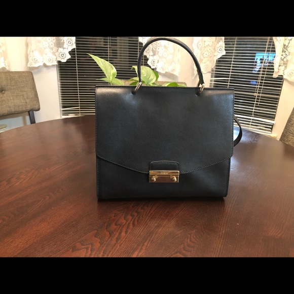 Furla Black Handbag - Picture 1 of 4